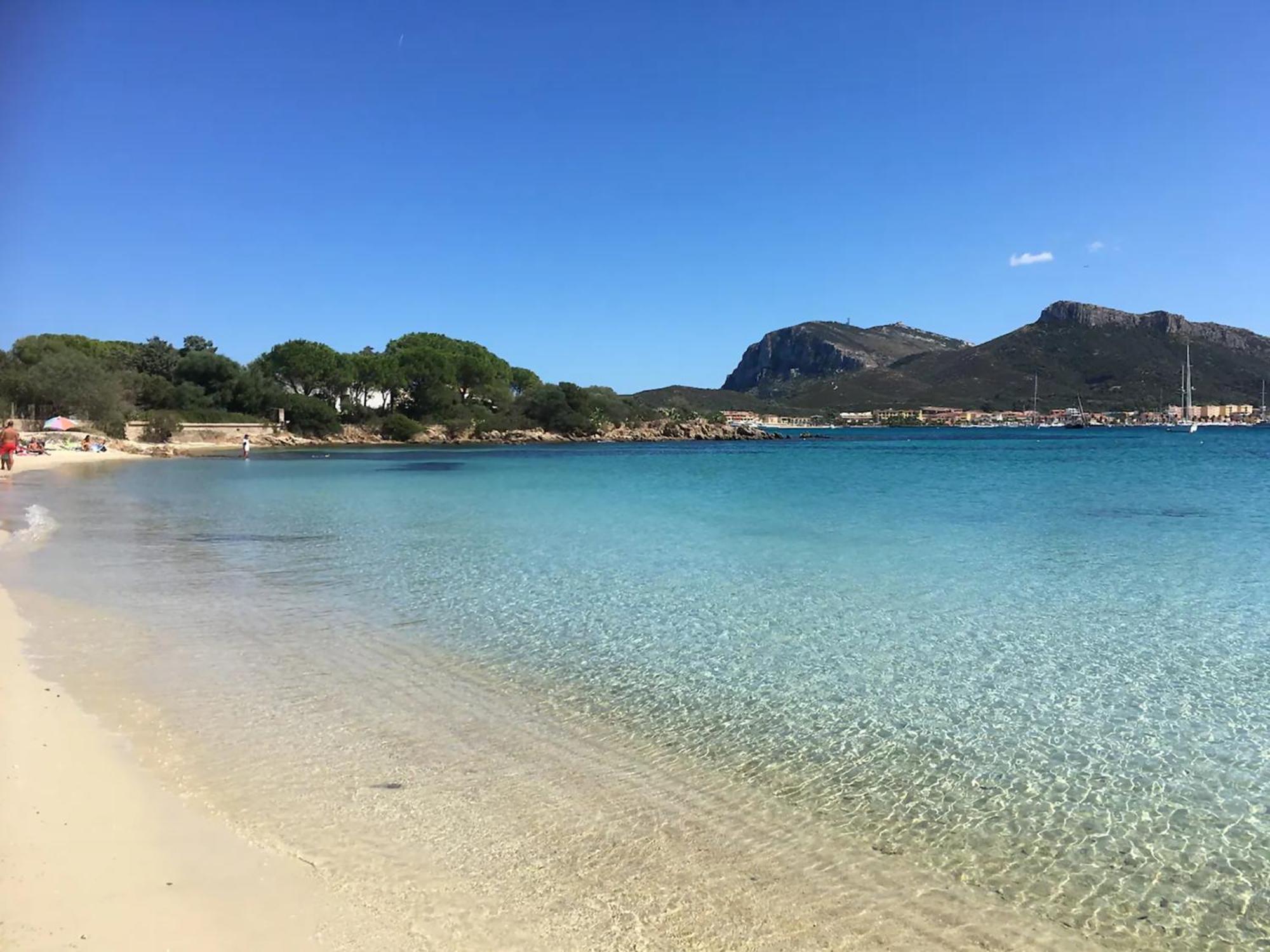 Tramontana Vista Mare 300M Dalla Spiaggia Golfo Aranci Εξωτερικό φωτογραφία